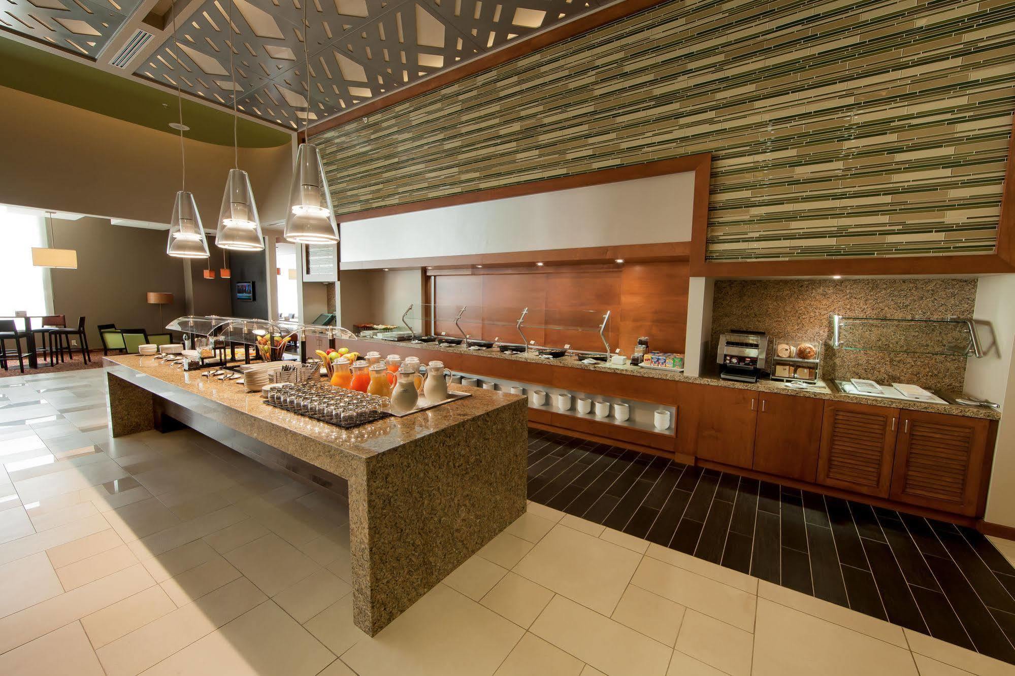 Hyatt Place Tijuana Esterno foto