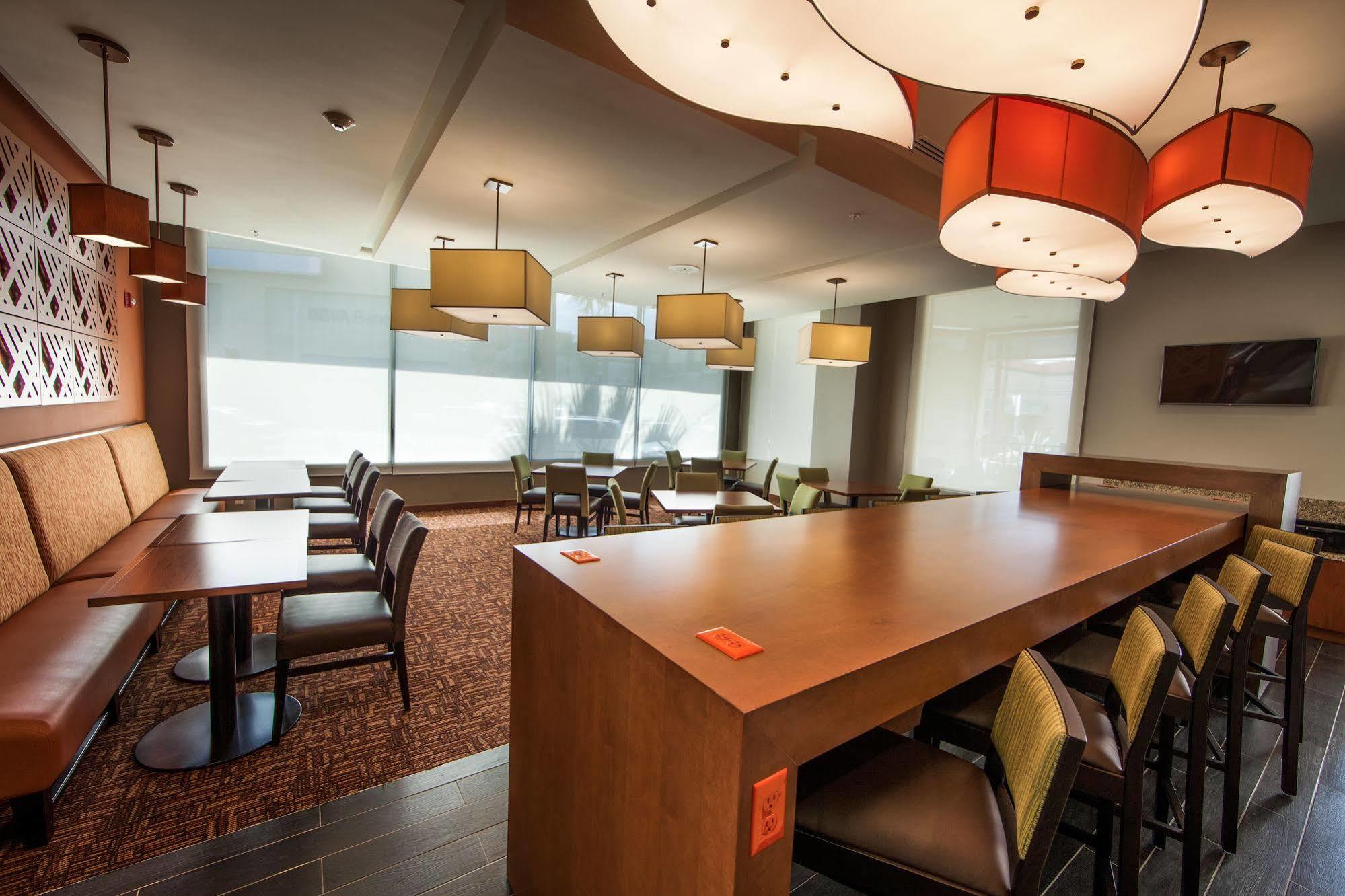 Hyatt Place Tijuana Esterno foto