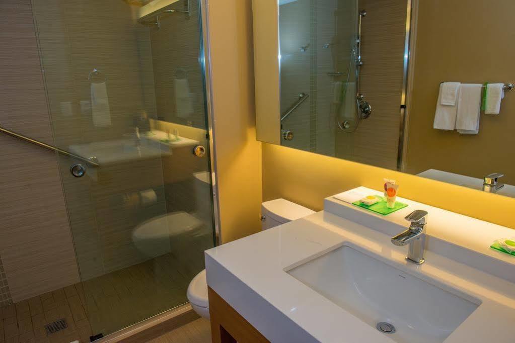 Hyatt Place Tijuana Esterno foto